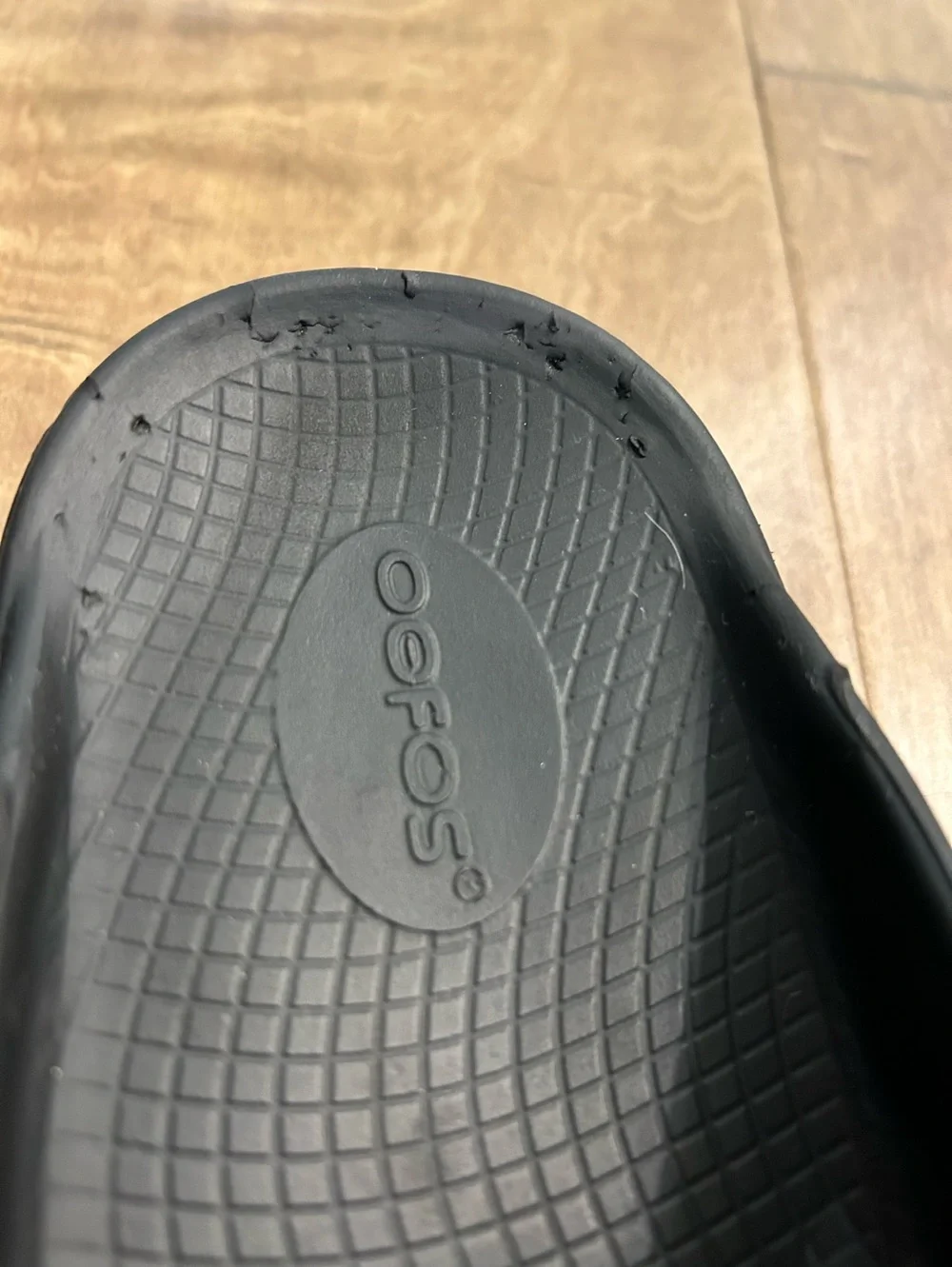 Oofos original recovery sandals flip flops cushion comfort shoes 9M 11W read